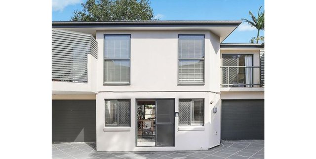 4/135 Nellie Street, QLD 4012