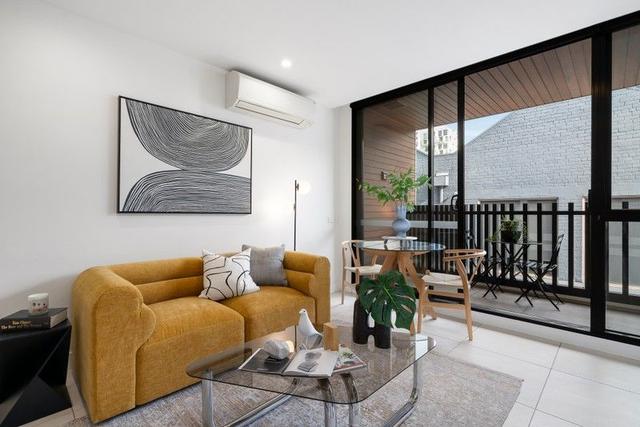308/108 Queensberry Street, VIC 3053