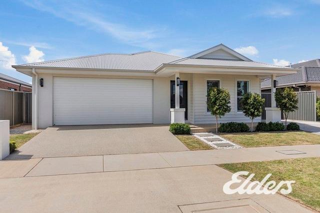 67 Peter Thomson Circuit, VIC 3730