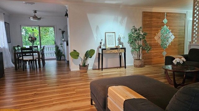 19 Dennis Street, QLD 4807