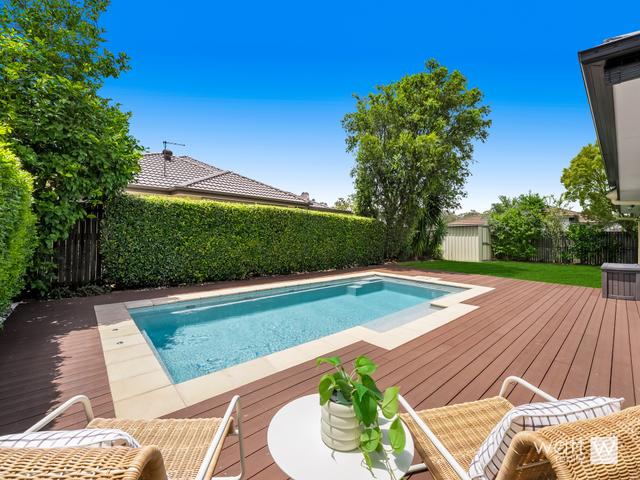 3 Darlington Close, QLD 4034