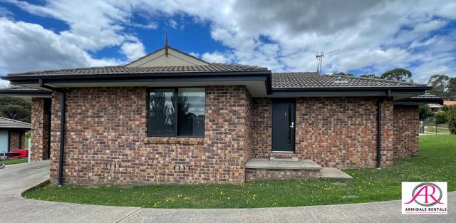 1/64 Ashtree Drive, NSW 2350