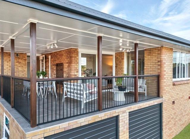 4 McGuire Street, QLD 4121