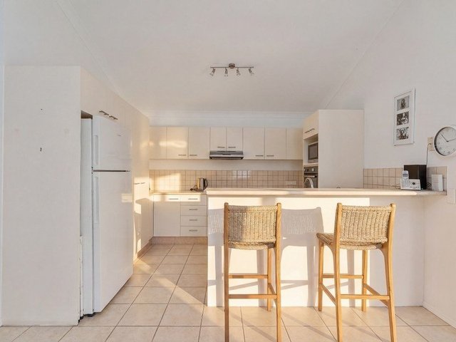 1/8 Janal Place, QLD 4223