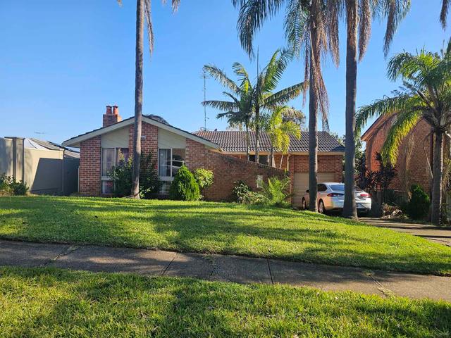 8 Sherridon Crescent, NSW 2763