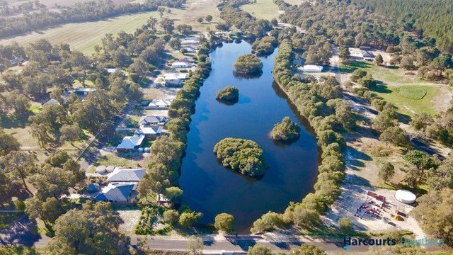 88 Lakeside Drive, WA 6220