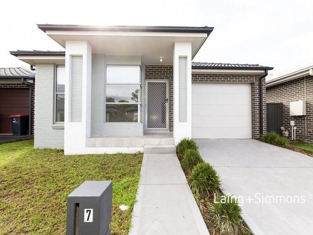7 Nagle Street, NSW 2747