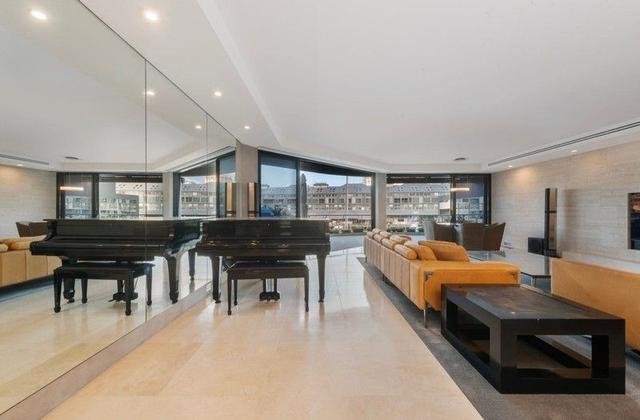 25/10 Lincoln Crescent, NSW 2011
