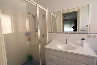 Ensuite (2010-10-22)