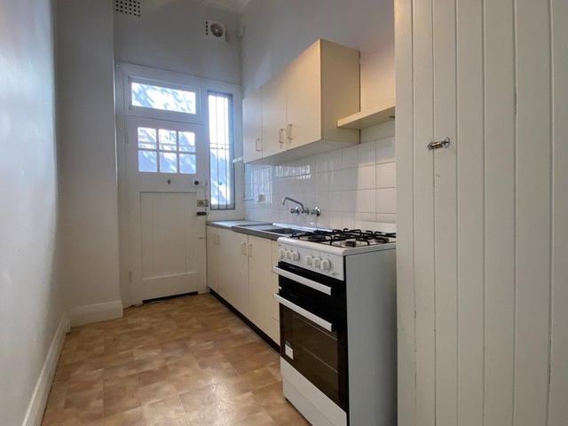 1/21 Edgeware Road, NSW 2042