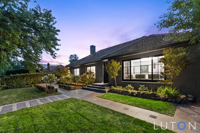 32 Arthur Circle, ACT 2603