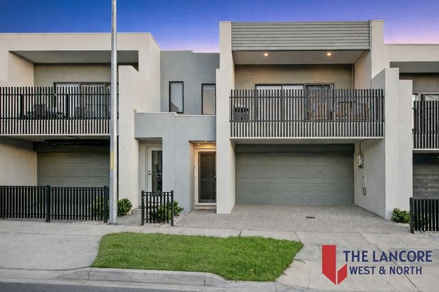 10 Humboldt Street, VIC 3064