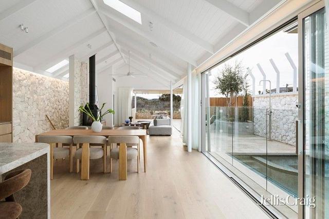 34 Ossett Street, VIC 3943