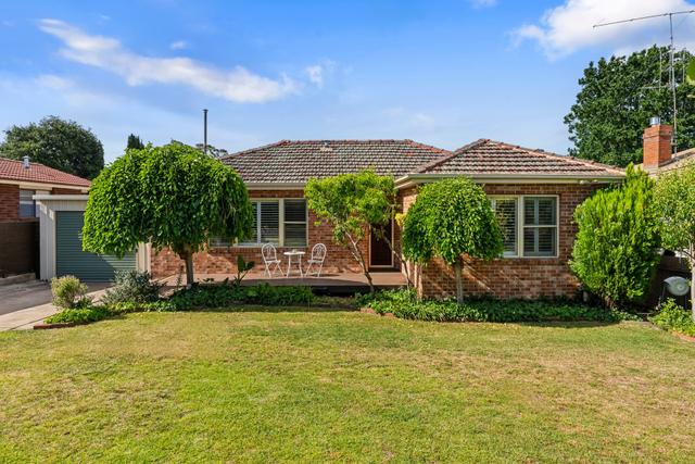 35 West Avenue, NSW 2620