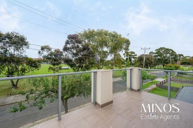 1/1 Alva Grove, VIC 3058