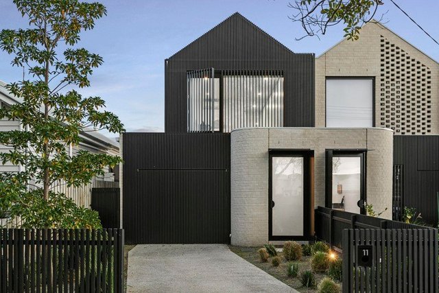 11 Hick Street, VIC 3015