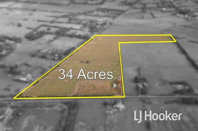 100 Thirteen Mile Road, VIC 3814