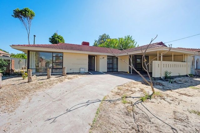 13 Seale Street, WA 6107