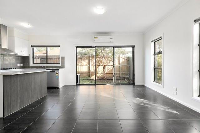 1/45 Jacana Avenue, VIC 3047