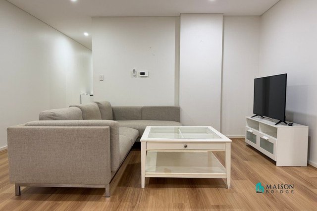 1/8 Field Place, NSW 2117