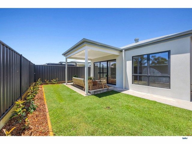 15 Warner Street, VIC 3241