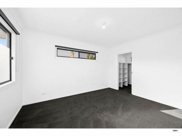 8A Eton Road, VIC 3228