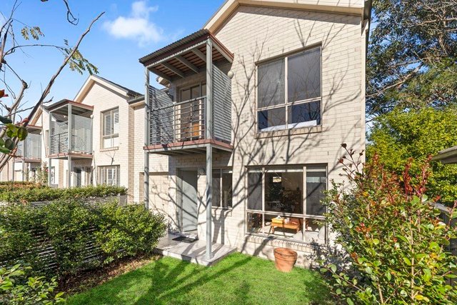 8/3-5 Turner Road, NSW 2082