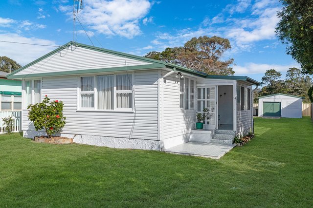 14 Golf Links Drive, NSW 2536