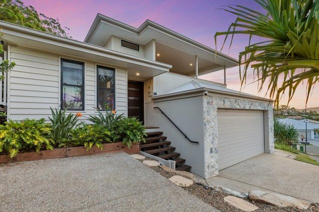 27 Barlee Court, QLD 4221