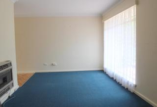 Lounge (2014-02-13)