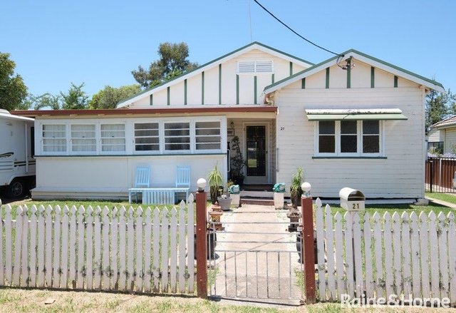 21 Granville Street, NSW 2360