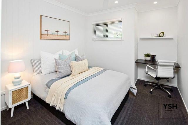 2/10 Harden St, QLD 4110