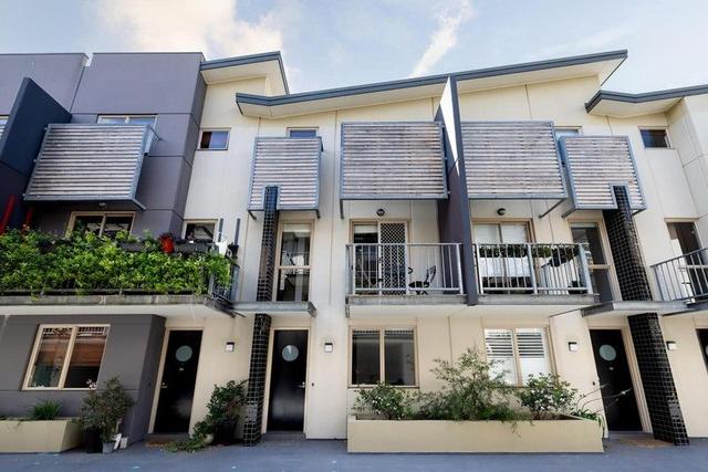27/80 Trenerry Crescent, VIC 3067