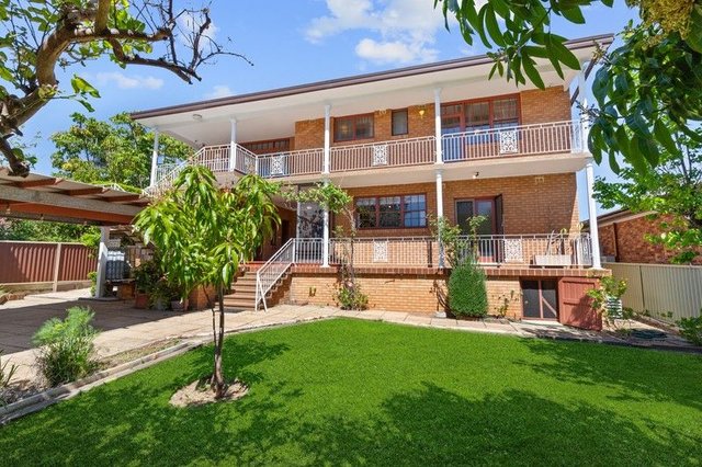 4 Parker Street, NSW 2147