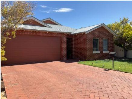 3 Damia Circle, WA 6525