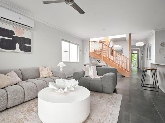 43 Darwin Circuit, QLD 4509