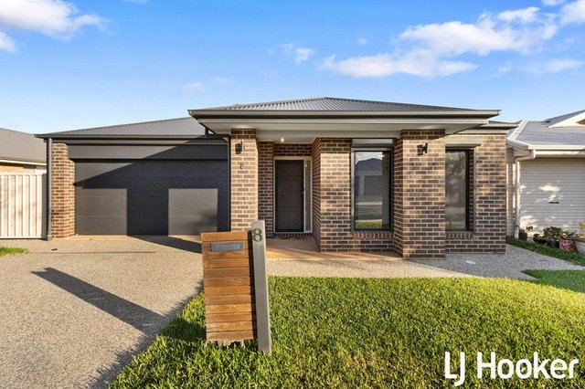 8 Luis Drive, SA 5117