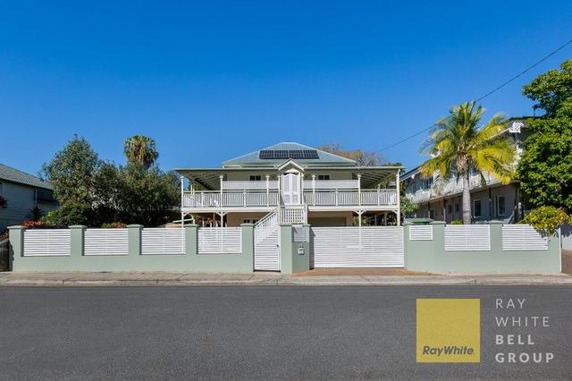 15 Lockhart Street, QLD 4102