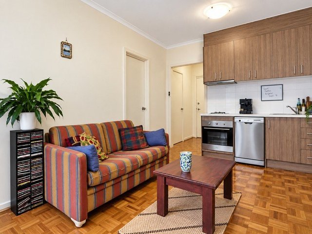 8/77 Chapman Street, VIC 3051