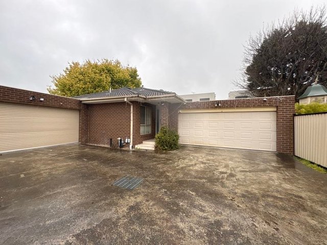 2/14 Frawley Road, VIC 3177