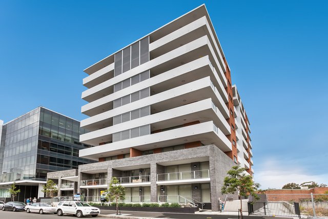 802/27 Atchison Street, NSW 2500