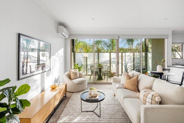 12/1072 Lygon Street, VIC 3054