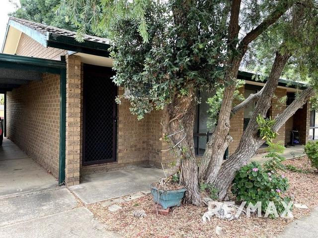 2/14 Bulolo Street, NSW 2650