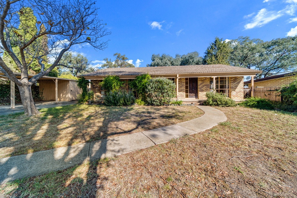 9 McQuade Close, Charnwood ACT 2615 Allhomes