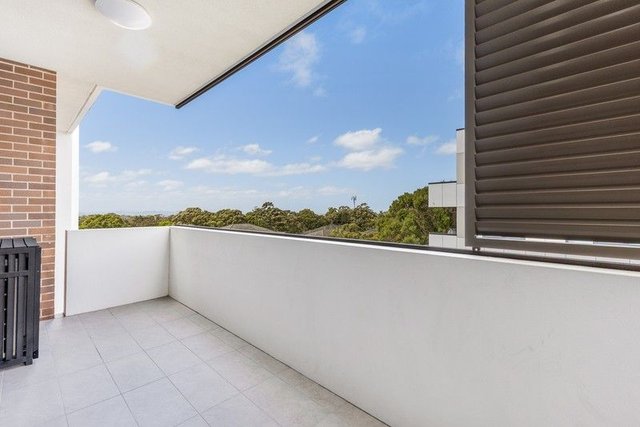 2/66 Glencoe Street, NSW 2232