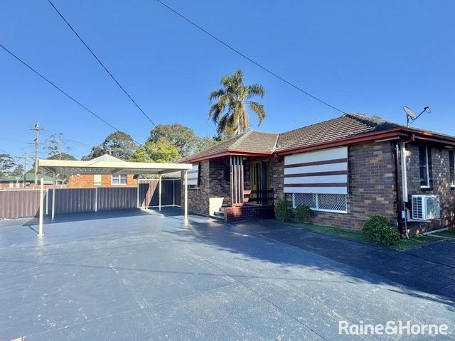 40 Halmahera Crescent, NSW 2770
