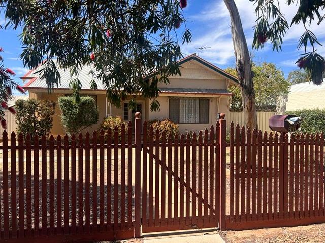 204 Eighth  Street, VIC 3500