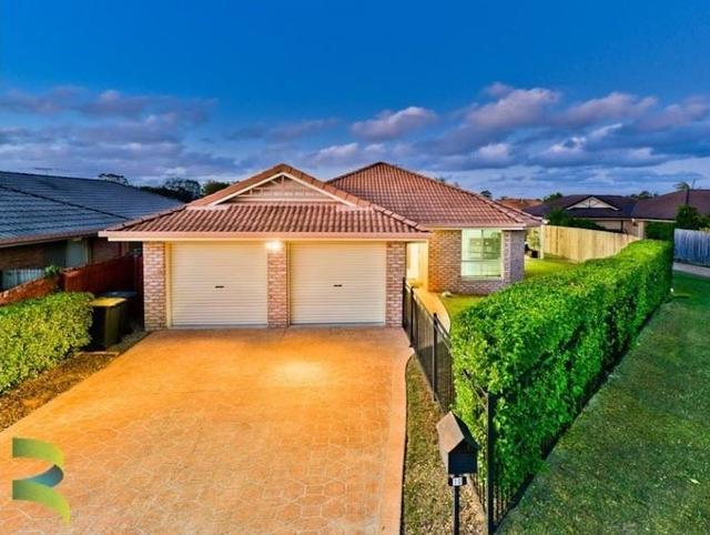 10 Hyndes Close, QLD 4154