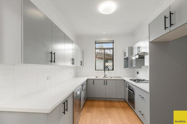 5 Graham Street, NSW 2526