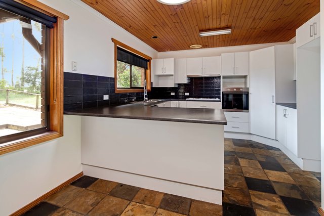 62 Cook Avenue, NSW 2536